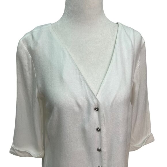 𝅺nwt💙black Tape White Button Front Blouse Top V-Neck Size S - Picture 4 of 10